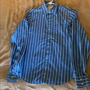 Hollister Button up